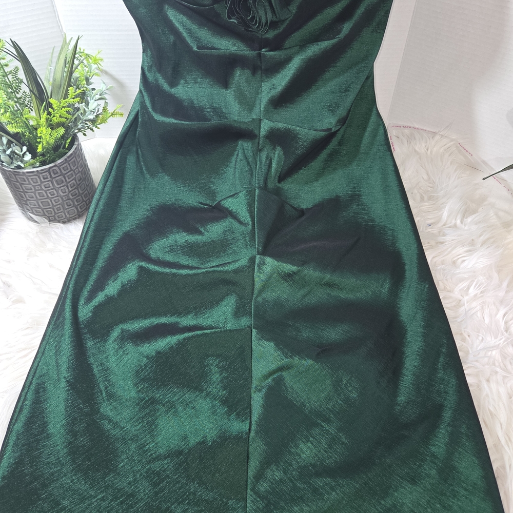 Xscape Emerald Green evening Cocktail Midi Dress. Size 10 - Picture 5 of 12